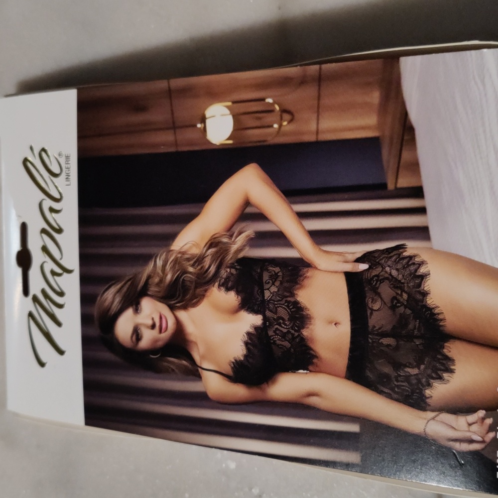 Two piece lingerie set